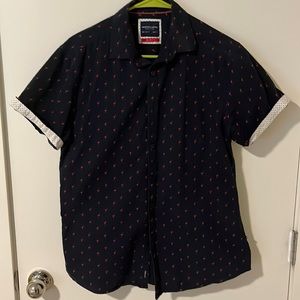 Denim & flower slim fit button up short sleeve size medium